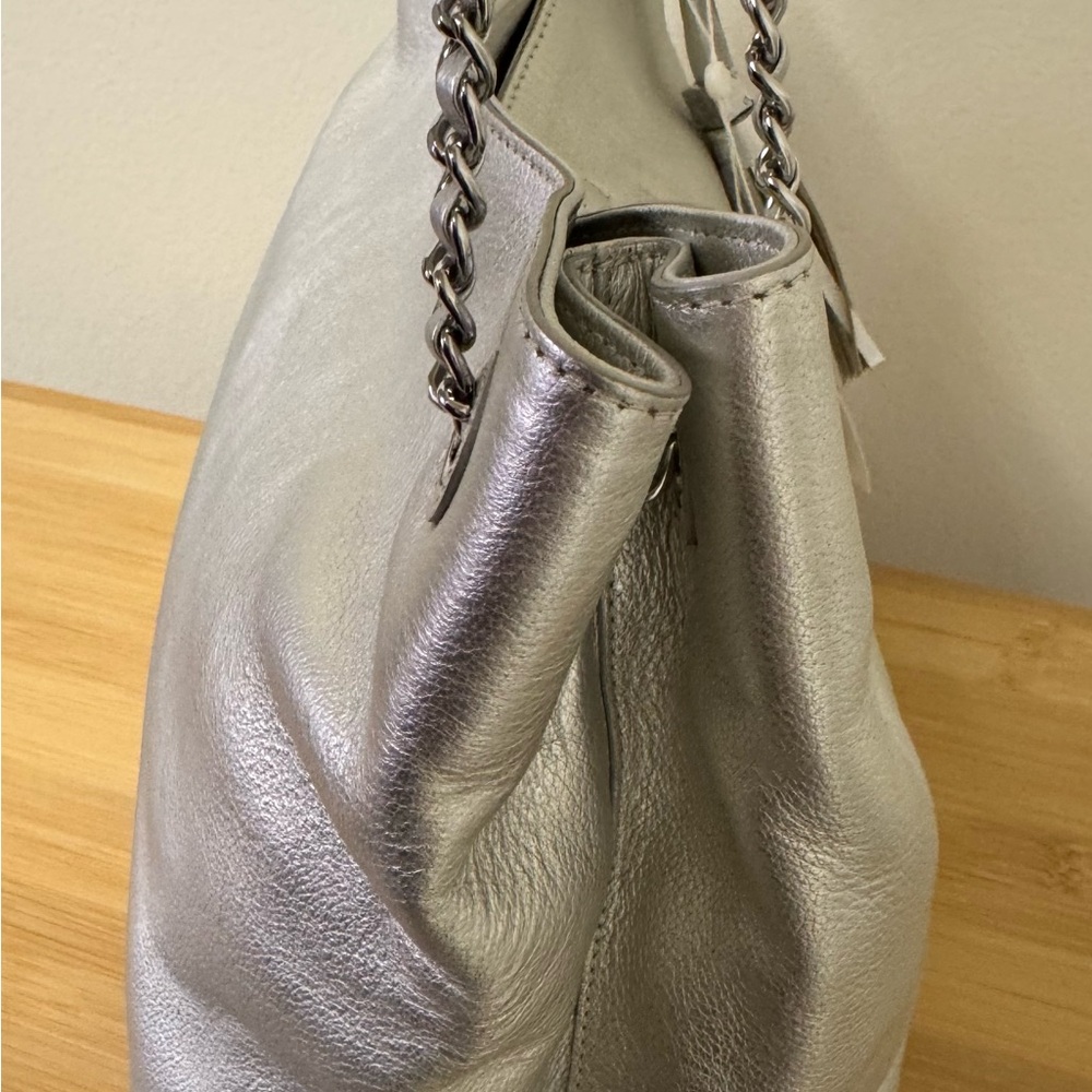 Tory Burch Thea Chain Shoulder Tote Bag Silver Leather, *New With Defects - Picture 6 of 16